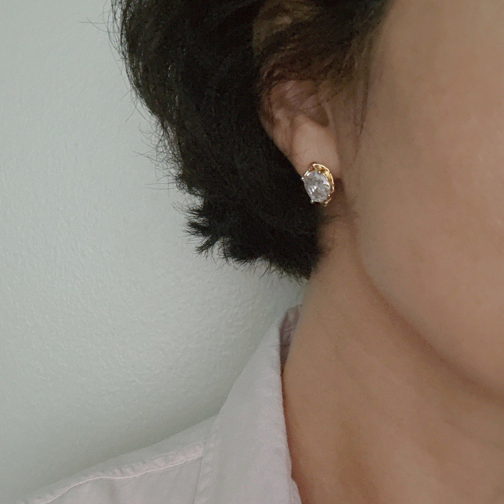 Molten Oval Spark Stud Earrings